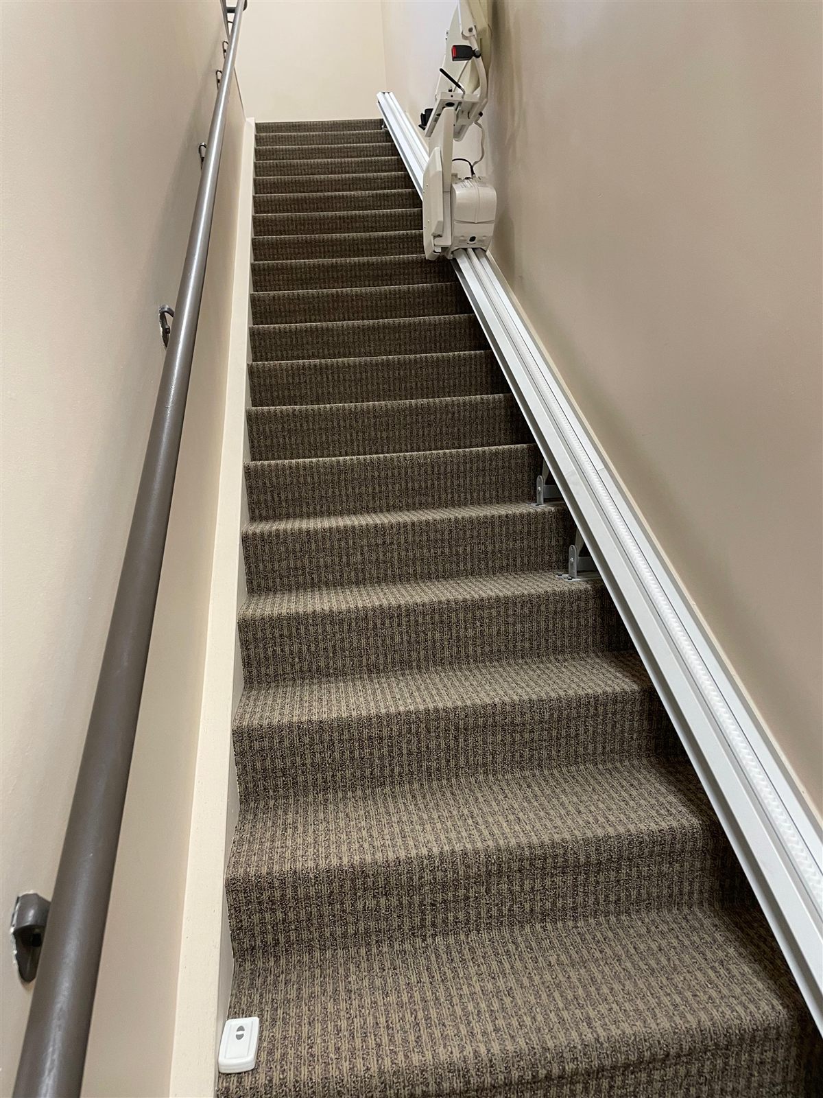 Harmar 600 Straight Stairlift in Boise, Idaho, photo 2